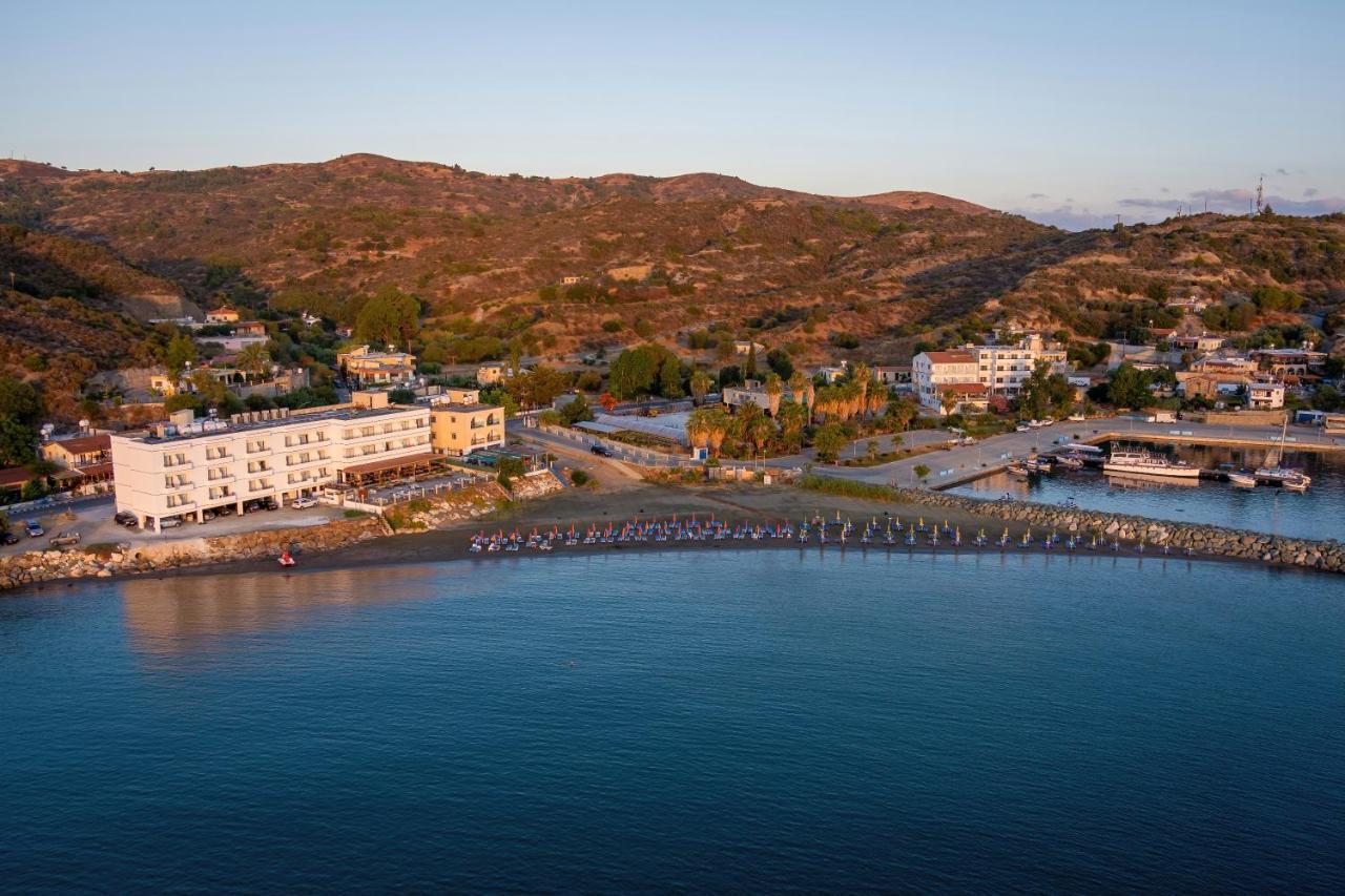 Tylos Beach Hotel Kato Pyrgos Exterior foto