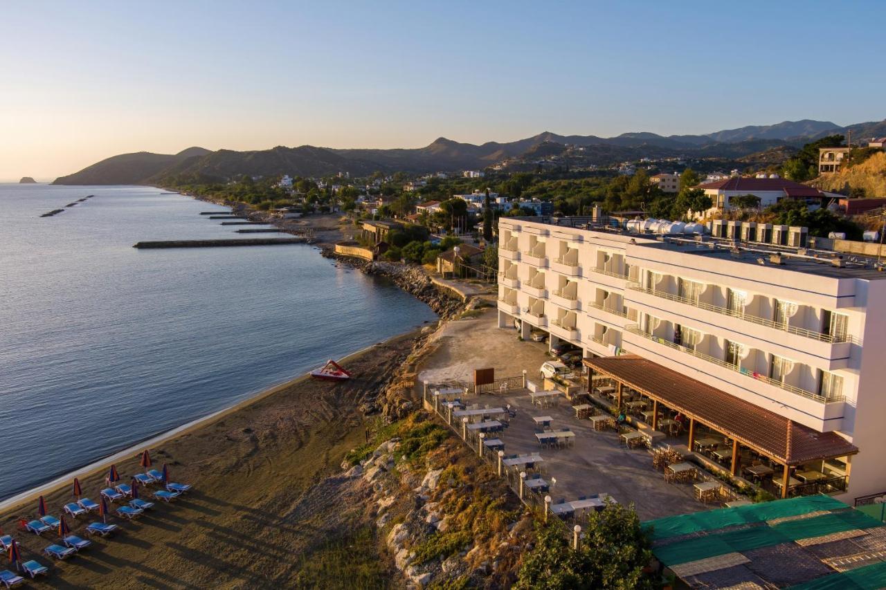 Tylos Beach Hotel Kato Pyrgos Exterior foto